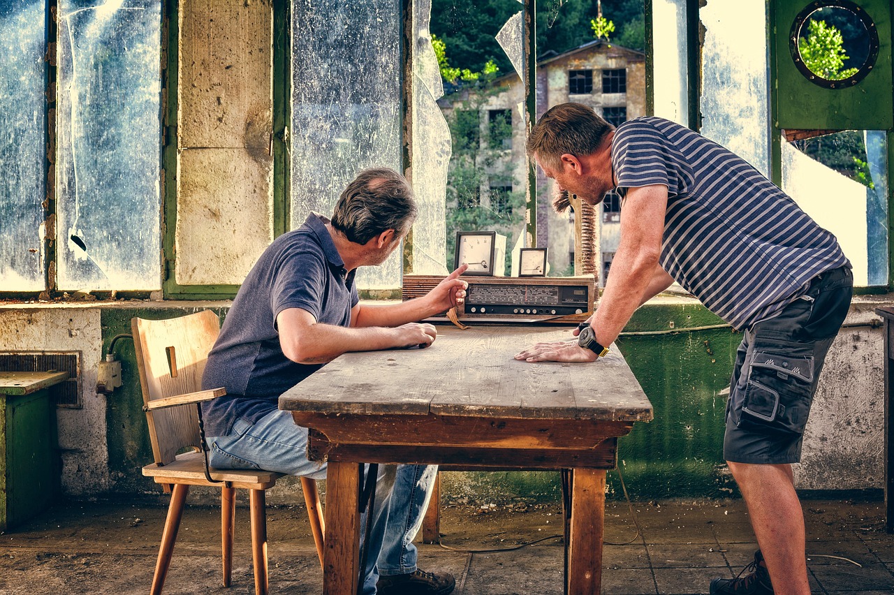 蓝梅花王：动漫雕塑购买平台