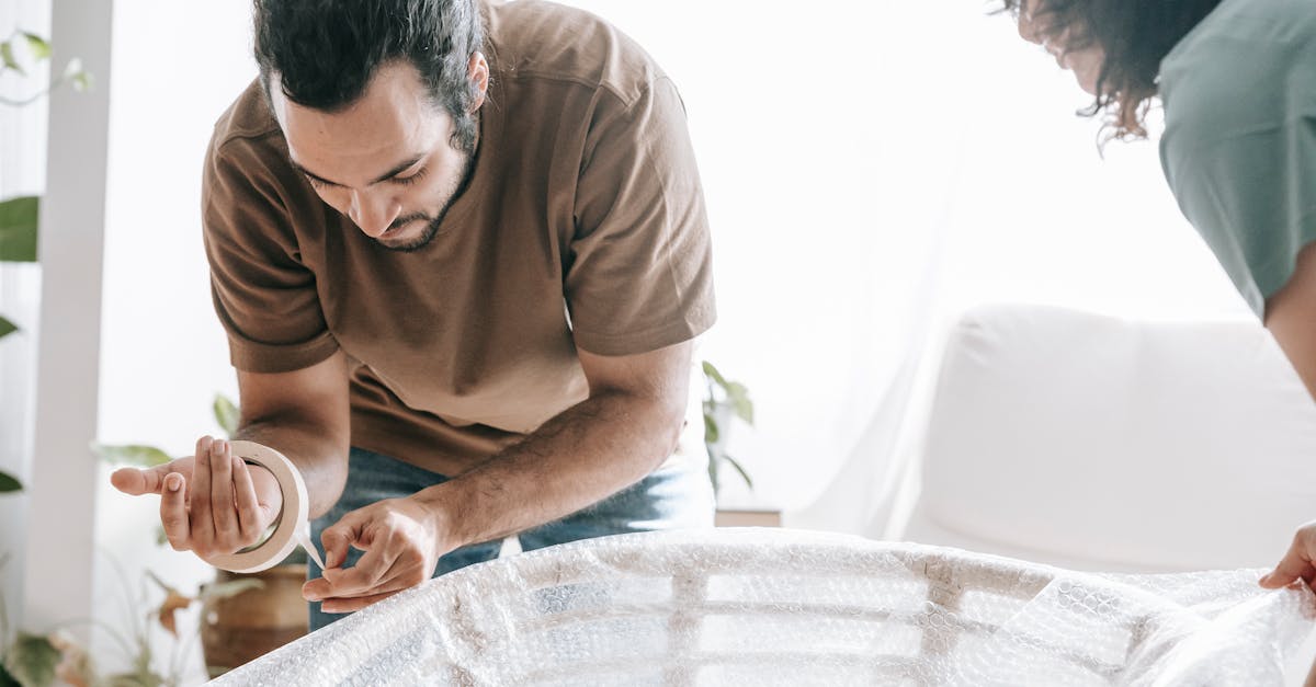 微信号买卖渠道：实名制对于网络身份认证的影响